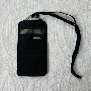 NWOT Baggallini Travel Document Pouch on Lanyard